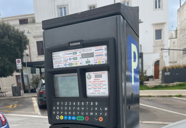 Ripristino del servizio di parcheggio a pagamento in ambito urbano