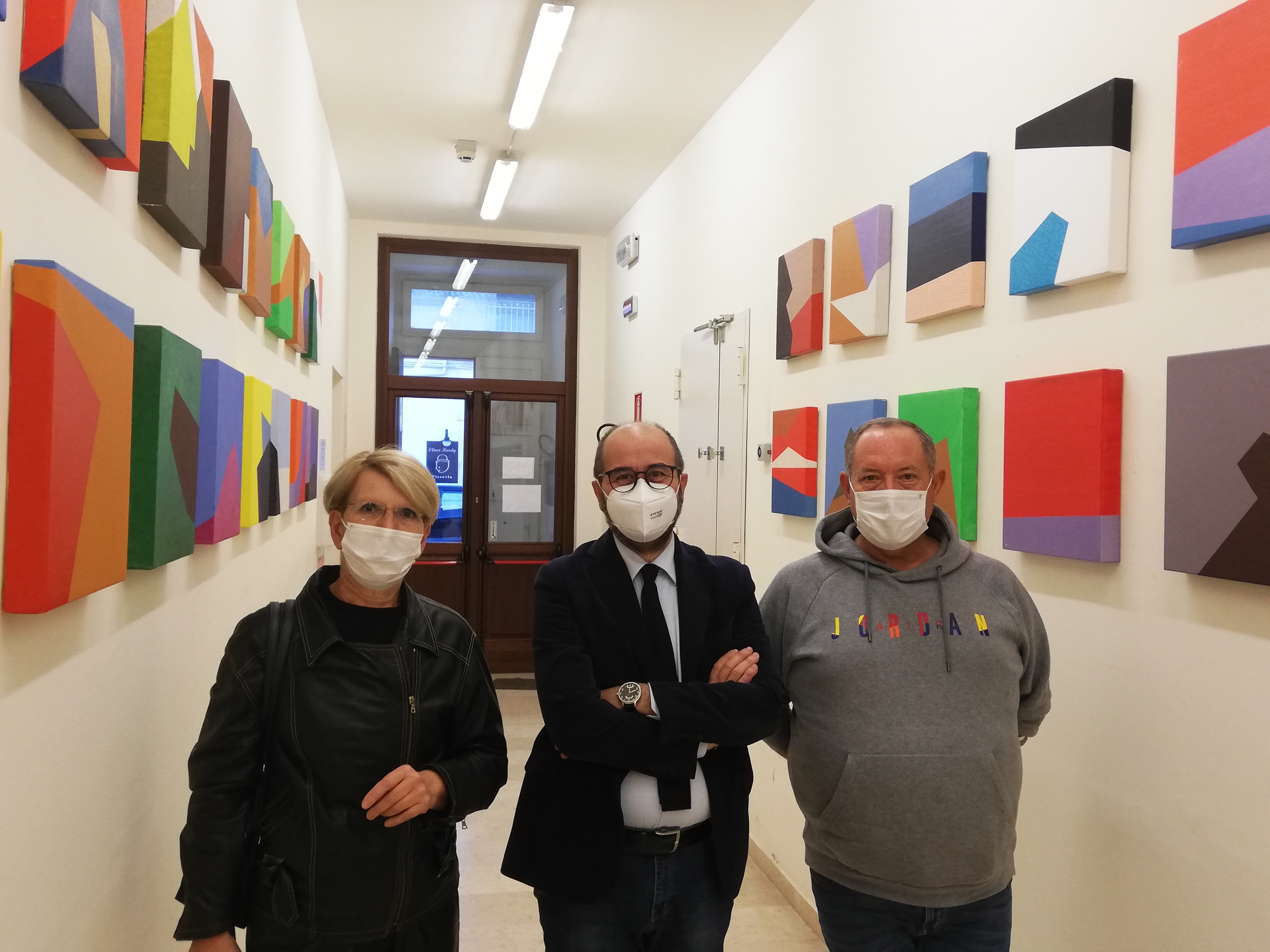La Biblioteca Comunale si arricchisce di altre opere di Carlo Vicenti