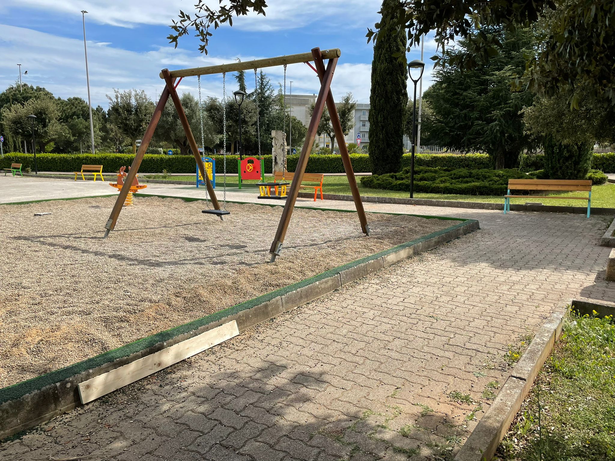 Una nuova veste per il parco via T. Fiore. L’Amministrazione: “Abbiatene cura!”